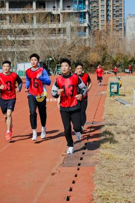 山東省優(yōu)秀運(yùn)動(dòng)隊(duì)2024年度冬訓(xùn)基礎(chǔ)體能大比武今天舉行