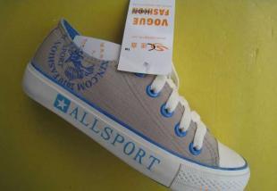 速鑫秋季新款運動鞋 休閑、球鞋與布鞋的兩件起批采購指南